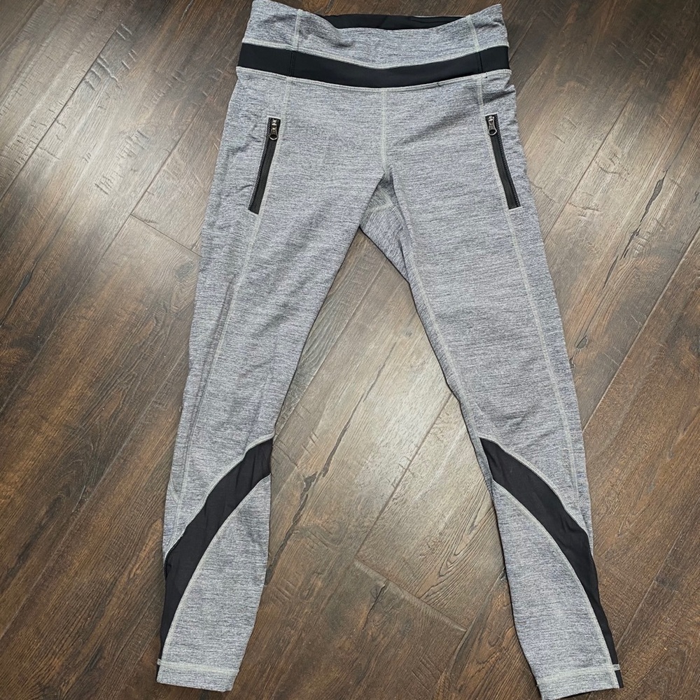 Lululemon 7/8 Grey Leggings with Black Details